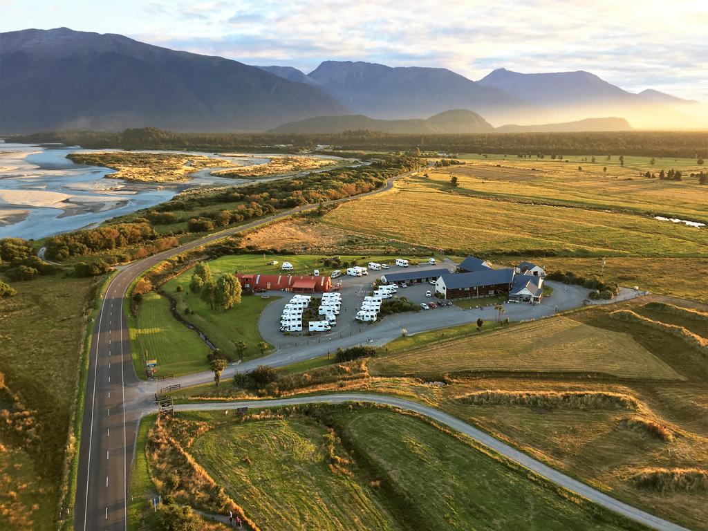 Haast River Motels & Holiday Park Ngoại thất bức ảnh